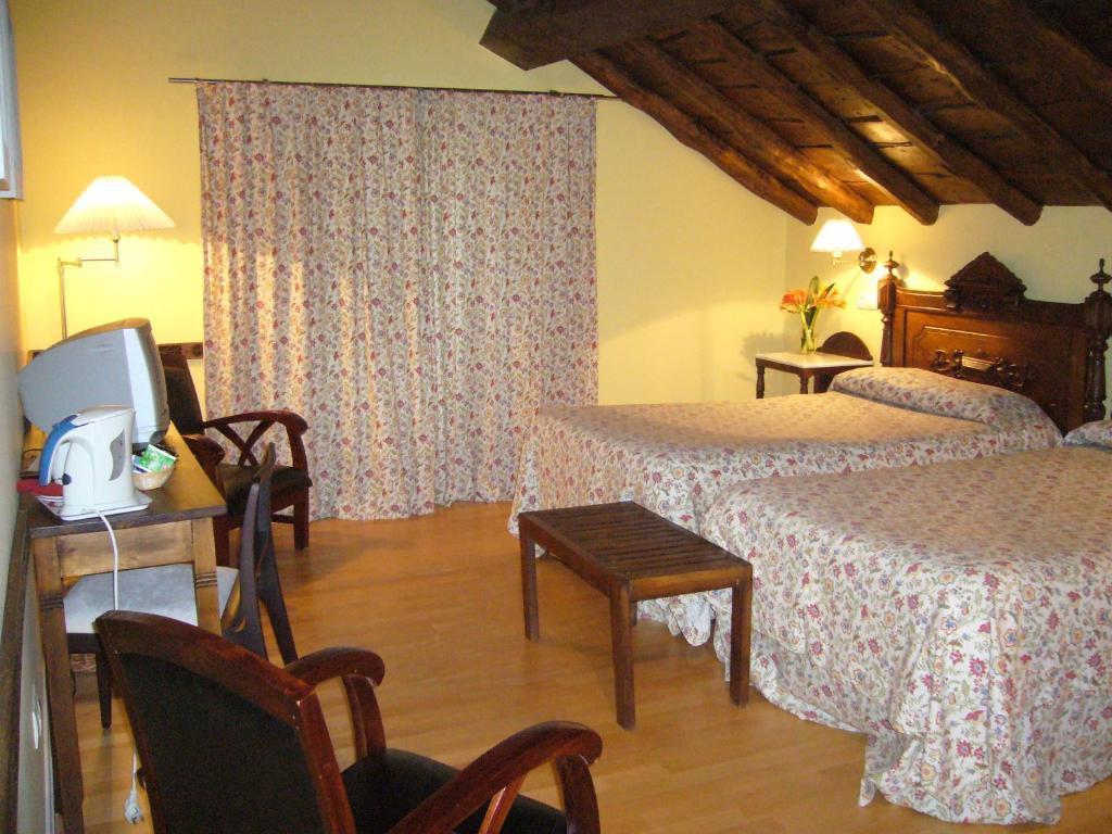 Hotel Rural Casa Roja Cadavedo Cameră foto